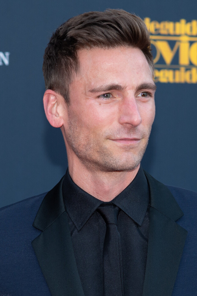 ANDREW WALKER .